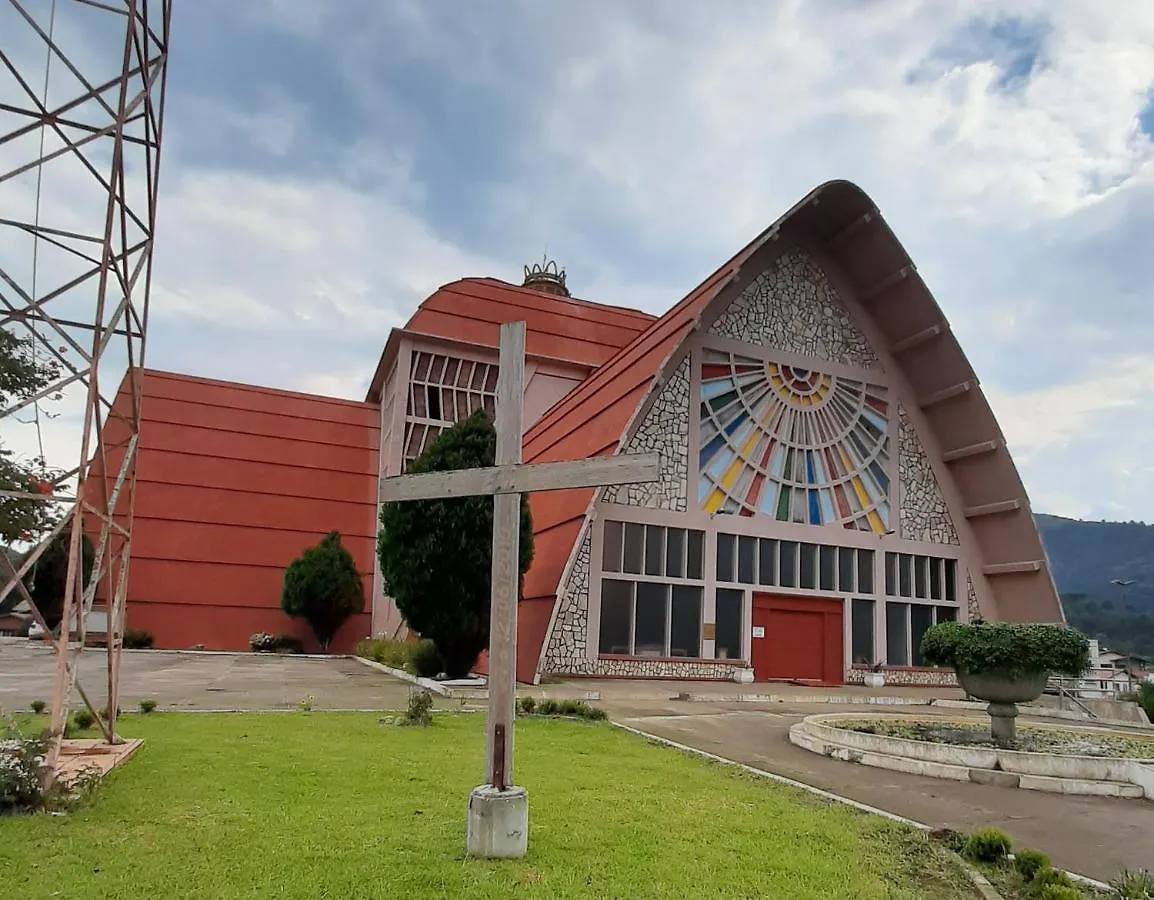 Tatil Evi Pousada Sonho De Sophia Em Frente A Igreja Matriz Urubici